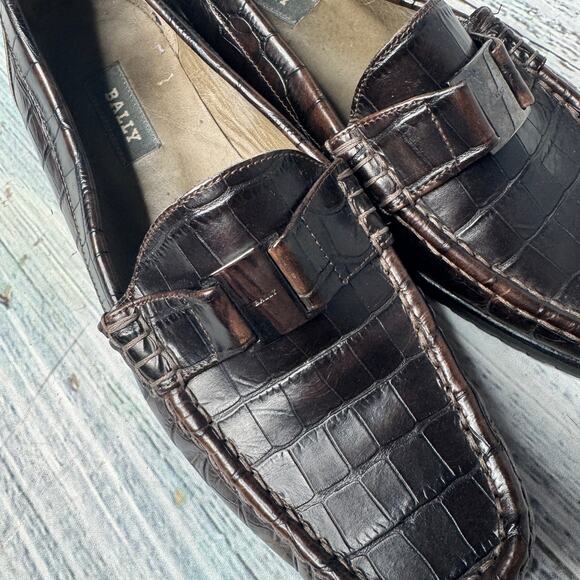 Bally Women’s 39.5 Brown Croc Embossed Leather Loafers Slip-On - Picture 1 of 5